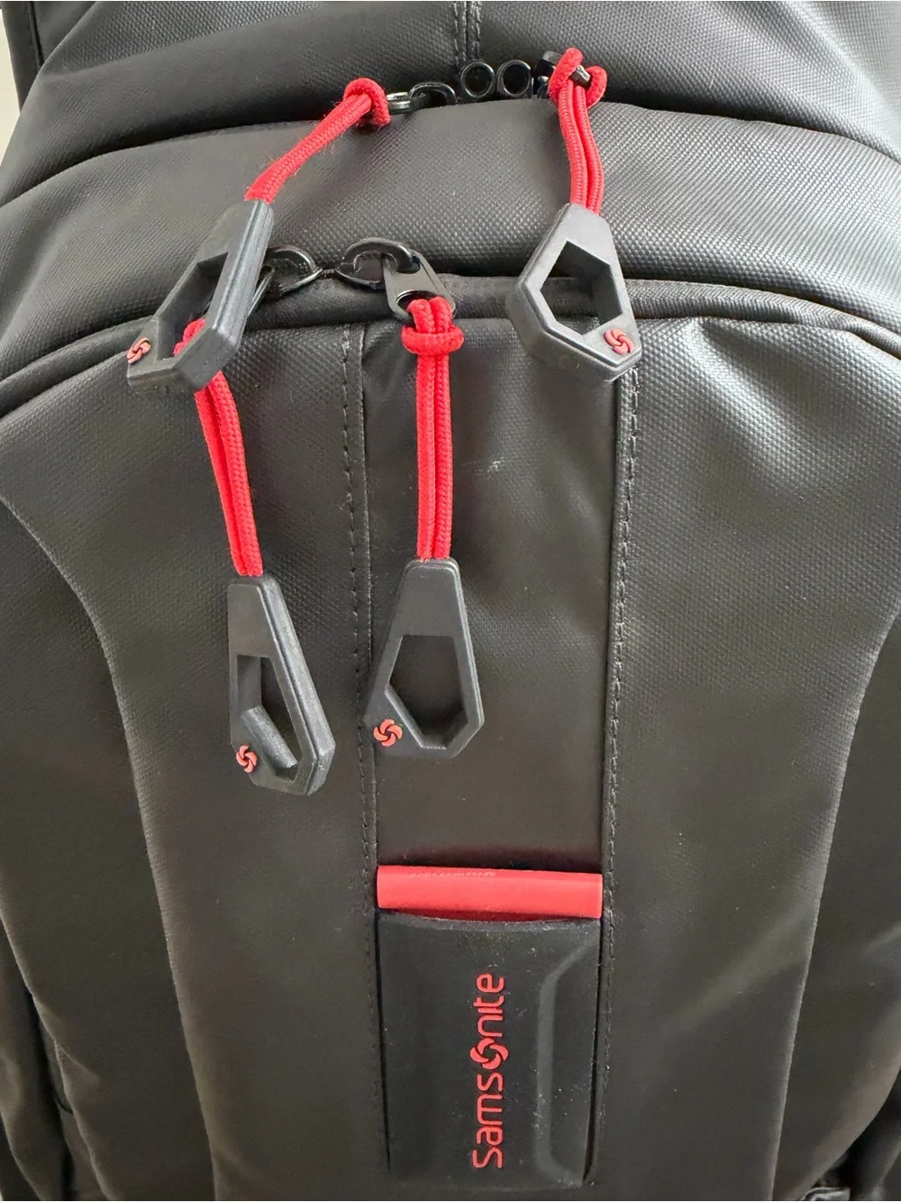Samsonite Black Backpack with Red Trim - Men's Commuter Laptop Pack